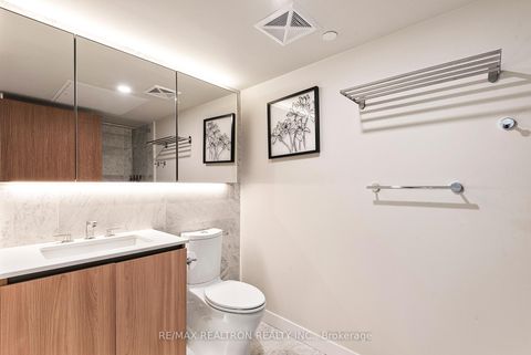 Photo 24 at 2508 - 17 Bathurst Street, Waterfront Communities C1, Toronto
