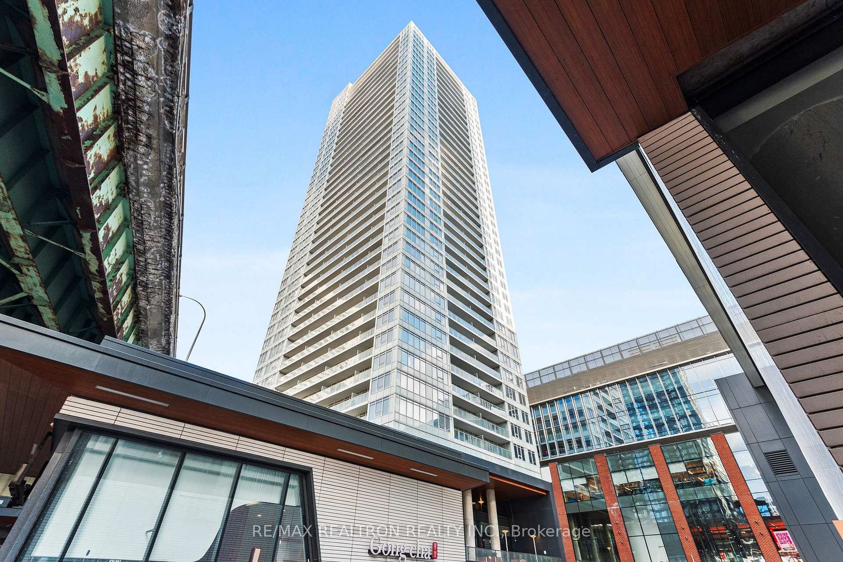 2508 - 17 Bathurst Street, Waterfront Communities C1, Toronto 