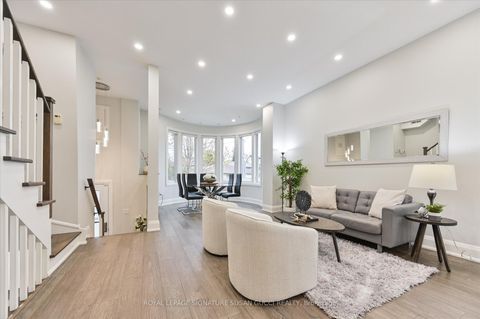 Photo 4 at 110 Tisdale Avenue, Victoria Village, Toronto
