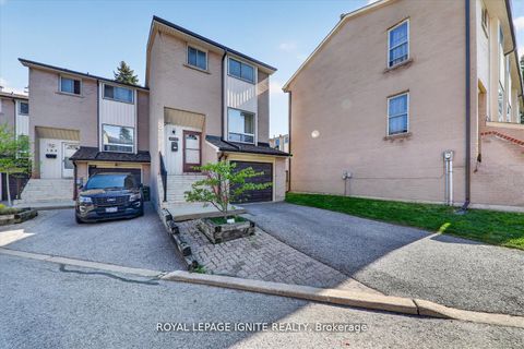 Photo 6 at 190 - 41 Collinsgrove Road, West Hill, Toronto