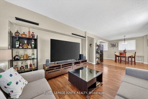 Photo 11 at 190 - 41 Collinsgrove Road, West Hill, Toronto