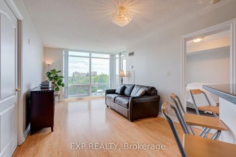 Photo 4 at 506 - 3840 Bathurst Street, Clanton Park, Toronto