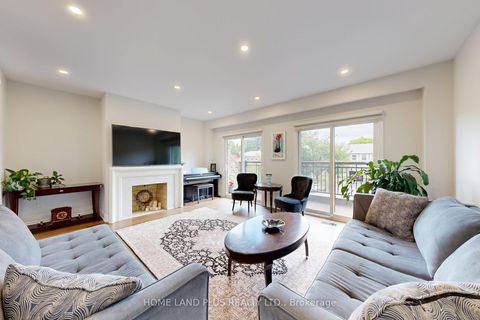 Photo 9 at 50 Stillwater Crescent, Branson, Toronto
