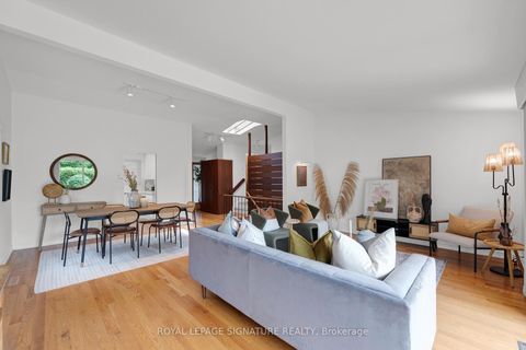 Photo 7 at 10 Oakley Boulevard, Bendale, Toronto