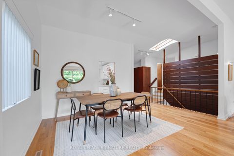 Photo 8 at 10 Oakley Boulevard, Bendale, Toronto