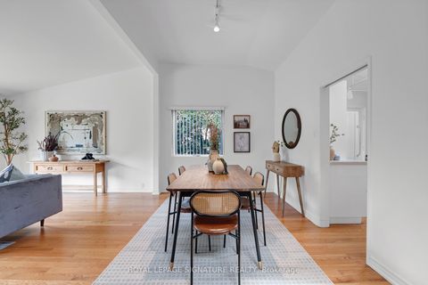 Photo 9 at 10 Oakley Boulevard, Bendale, Toronto