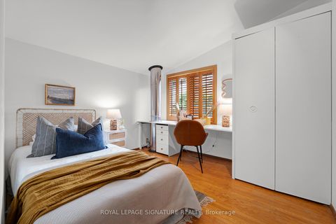 Photo 19 at 10 Oakley Boulevard, Bendale, Toronto