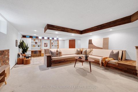 Photo 25 at 10 Oakley Boulevard, Bendale, Toronto