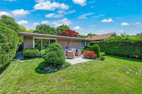 Photo 34 at 10 Oakley Boulevard, Bendale, Toronto
