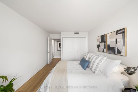 Photo 18 at 506 - 7 Broadway Avenue, Mount Pleasant West, Toronto