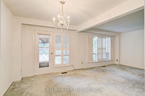 Photo 9 at 83 Green Bush Road, Newtonbrook West, Toronto