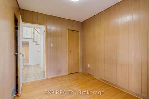 Photo 16 at 83 Green Bush Road, Newtonbrook West, Toronto