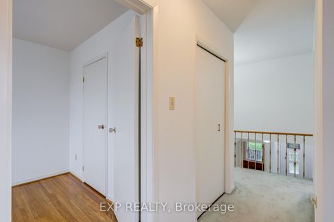 Photo 19 at 83 Green Bush Road, Newtonbrook West, Toronto