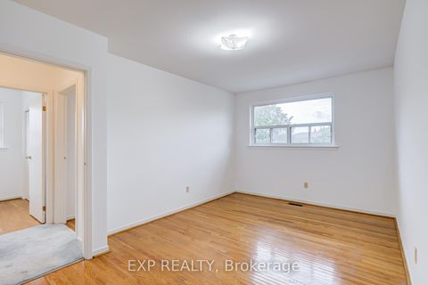Photo 20 at 83 Green Bush Road, Newtonbrook West, Toronto