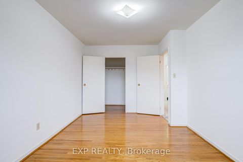 Photo 22 at 83 Green Bush Road, Newtonbrook West, Toronto