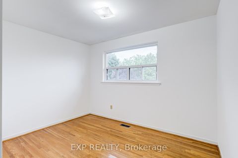 Photo 25 at 83 Green Bush Road, Newtonbrook West, Toronto