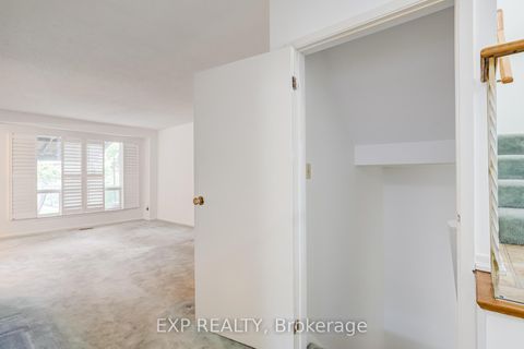 Photo 27 at 83 Green Bush Road, Newtonbrook West, Toronto