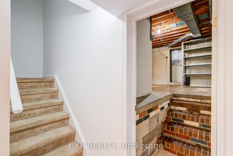 Photo 28 at 83 Green Bush Road, Newtonbrook West, Toronto