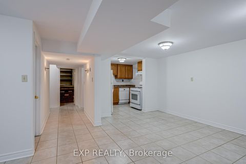 Photo 32 at 83 Green Bush Road, Newtonbrook West, Toronto