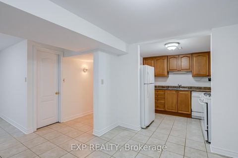 Photo 33 at 83 Green Bush Road, Newtonbrook West, Toronto