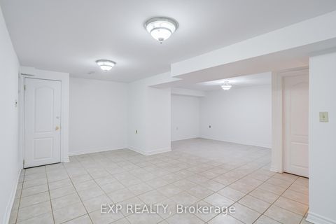 Photo 42 at 83 Green Bush Road, Newtonbrook West, Toronto