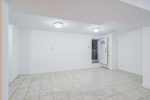 Photo 43 at 83 Green Bush Road, Newtonbrook West, Toronto