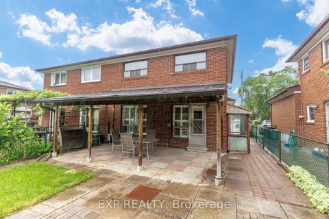 Photo 46 at 83 Green Bush Road, Newtonbrook West, Toronto