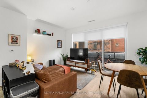 Photo 11 at 207 - 9 Tecumseth Street, Niagara, Toronto