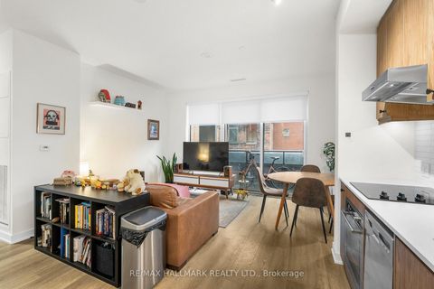 Photo 15 at 207 - 9 Tecumseth Street, Niagara, Toronto
