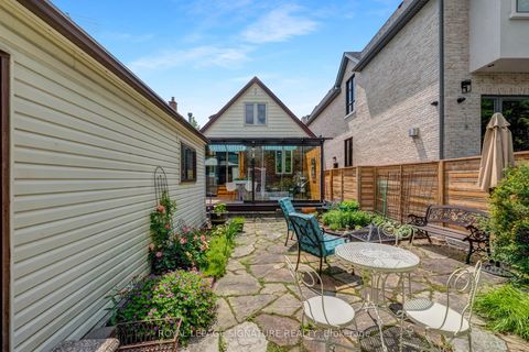 Photo 21 at 142 Divadale Drive, Leaside, Toronto