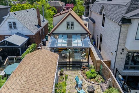 Photo 26 at 142 Divadale Drive, Leaside, Toronto