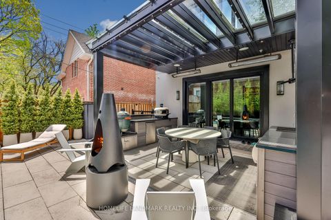 Photo 6 at 211 South Kingsway Way, Swansea, Toronto