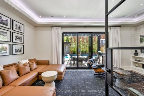 Photo 16 at 211 South Kingsway Way, Swansea, Toronto