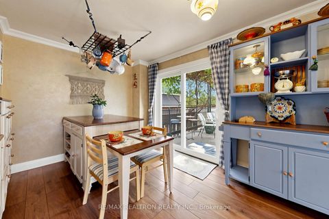 Photo 18 at 8 Cassandra Boulevard, Donalda, Toronto