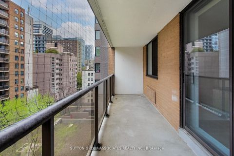 Photo 17 at 804 - 250 Jarvis Street, Yonge Corridor, Toronto