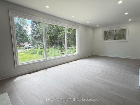 Photo 13 at 116 Sylvan Avenue, Scarborough Village, Toronto