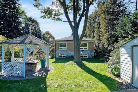 Photo 37 at 116 Sylvan Avenue, Scarborough Village, Toronto