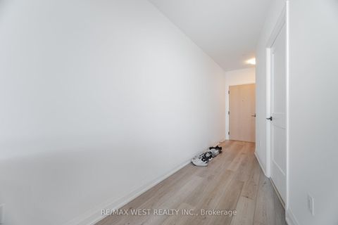 Photo 8 at 218 - 60 George Butchart Drive, CFB, Toronto