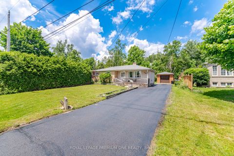 Photo 3 at 710 Rose Lane, Alcona, Innisfil