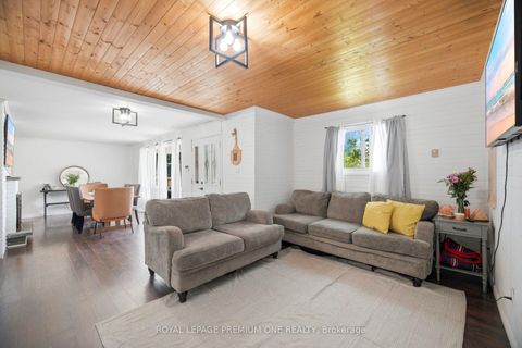 Photo 21 at 710 Rose Lane, Alcona, Innisfil