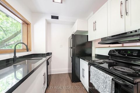 Photo 7 at 123 Hamilton Street, South Riverdale, Toronto