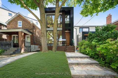 Photo 2 at 311 Wychwood Avenue, Cedarvale, Toronto