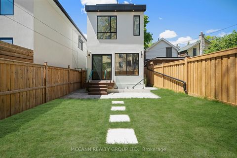 Photo 46 at 311 Wychwood Avenue, Cedarvale, Toronto