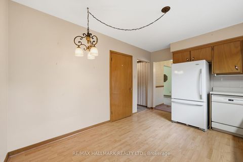 Photo 10 at 5 Bethune Boulevard, Guildwood, Toronto
