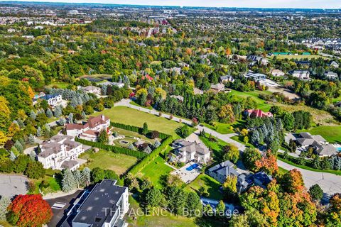 Photo 6 at 16 DEW DROP Court, Rural Vaughan, Vaughan