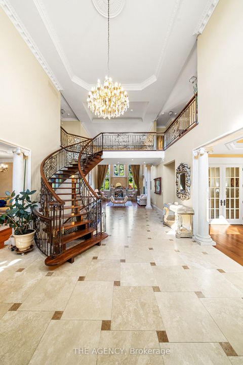 Photo 14 at 16 DEW DROP Court, Rural Vaughan, Vaughan