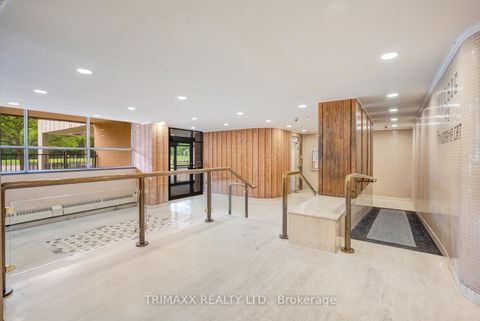 Photo 7 at 404 - 40 Panorama Court, Jamestown, Toronto