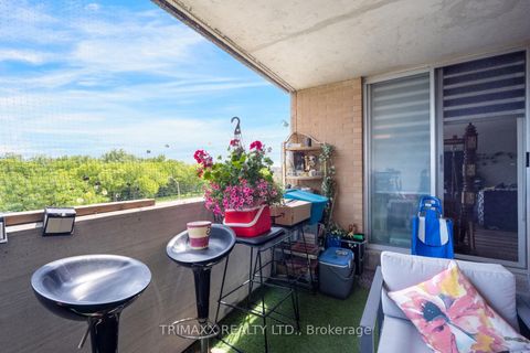 Photo 23 at 404 - 40 Panorama Court, Jamestown, Toronto