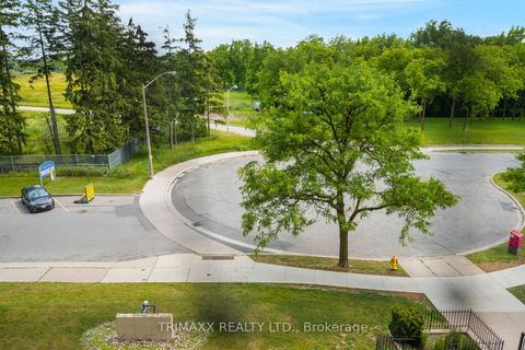 Photo 24 at 404 - 40 Panorama Court, Jamestown, Toronto