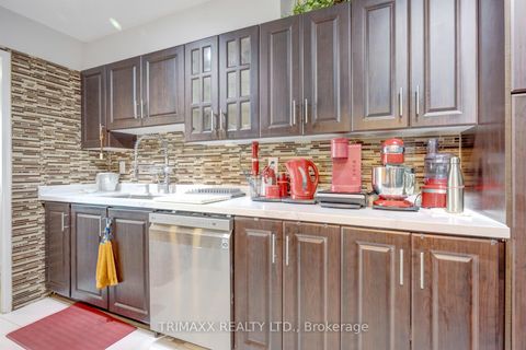 Photo 27 at 404 - 40 Panorama Court, Jamestown, Toronto